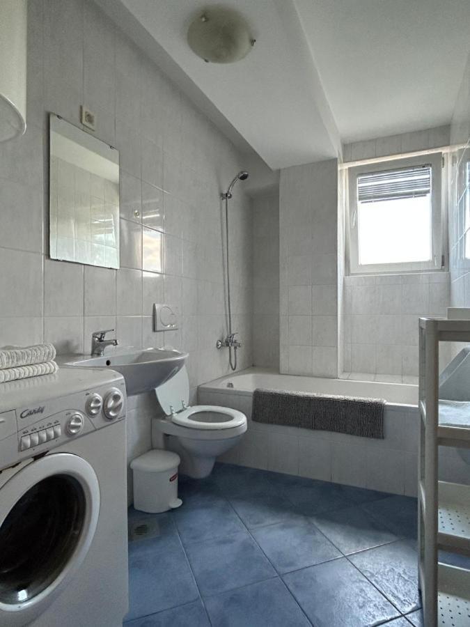 Apartma Lunca 3 ลูบลิยานา ภายนอก รูปภาพ